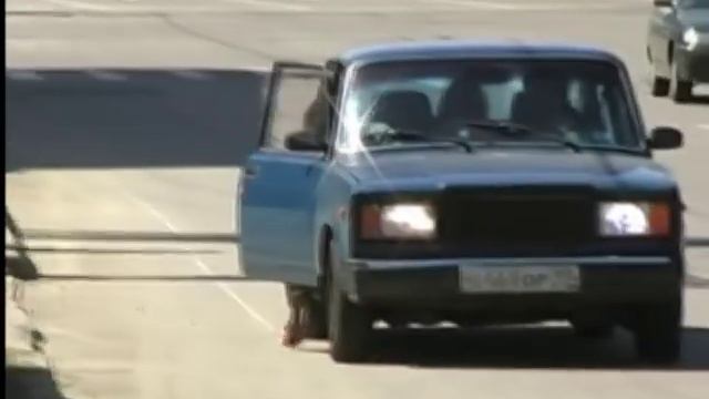 Арт-группа "Бомбилы". Акция "Белая линия"
