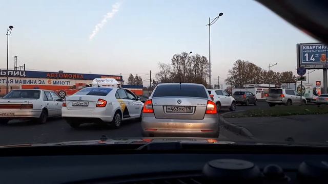 Наглый таксист подрезант смотреть онлайн