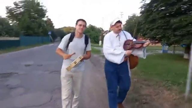 після дня села Кунцеве на Новосанжарщині грає троїста музика смотреть онлайн