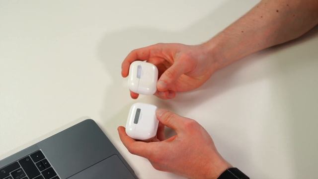 Как отличить AirPods Pro от подделки. Сравнение копии Эирподс Про с оригиналом.