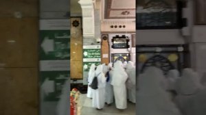 УБОРКА МЕЧЕТИ АЛЬ ХАРАМ . МЕККА 🕋
