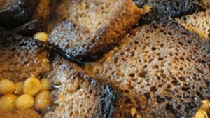 ХЛЕБНЫЙ КВАС С МЁДОМ И ИЗЮМОМ РЕЦЕПТ ВКУСНОГО КВАСА