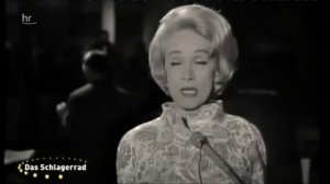 Marlene Dietrich - Sag mir, wo die Blumen sind (lyrics subtitulada aleman español) 