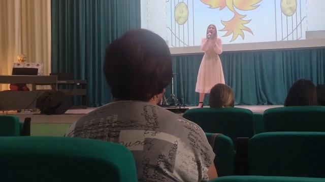 песня "Лебединая верность" Евгения Мартынова в исполнении Дарьи Новицкой смотреть онлайн