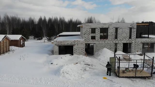 Дом с внутренним двориком смотреть онлайн