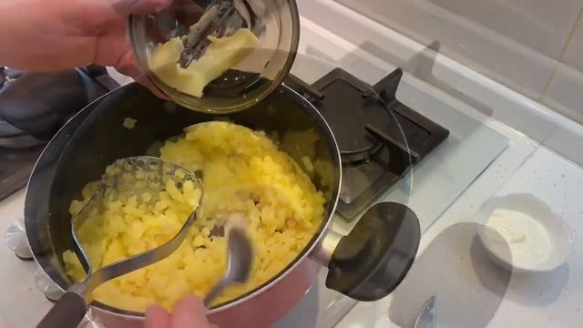 Картошка мятая с луком эпизод №1003 смотреть онлайн