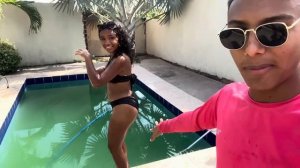 VLOG: NA PISCINA!!!