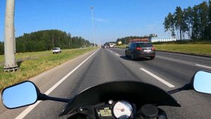 Yamaha R6 еду на работу без пробок)))