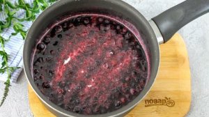 Компоте из черной смородины для торта