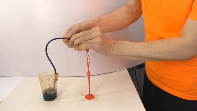 ? МАГНИТНЫЙ НАСОС жидкость сама течет вверх! Гравитация бессильна! Magnetic pump  Игорь Белецкий