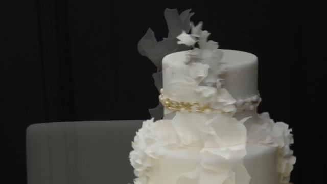 БЕЛЫЙ СВАДЕБНЫЙ ТОРТ / ШЕФ-КОНДИТЕР АННА КРАСОВСКАЯ смотреть онлайн