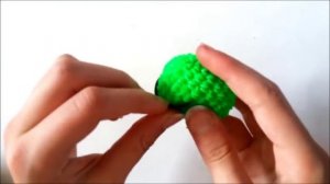 Лягушка в платье из резинок /Frog in a dress LOOMIGURUMI