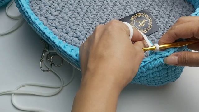 Crochet Bus basket video tutorial Вязаная корзинка Автобус видео мастер-класс