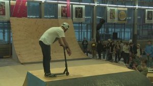 20131207 Winter scooter games, Петя Бондарь