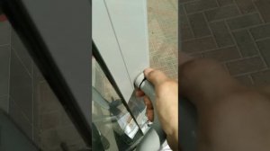 Замена сломанной ручки скобы на ручку трубу в магазине