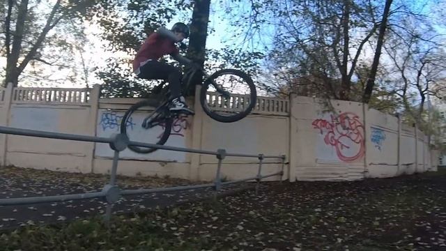 mtb street park 2020 | ns soda slope | the_fourthest смотреть онлайн