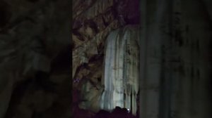 Песня в новоафонской пещере, в зале Апсны