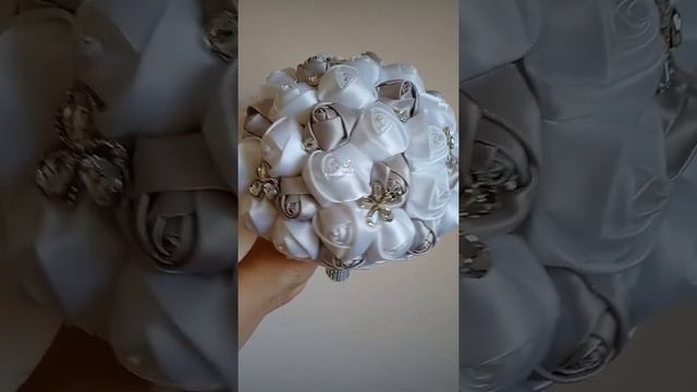 handmade fabric bouquet silver-white