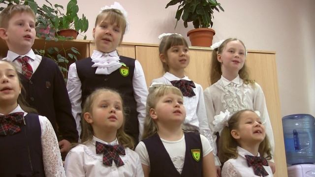 Улыбка. Поздравление от ансамбля ЗАБАВА к 1 сентября смотреть онлайн