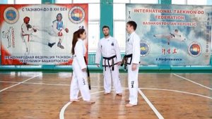 Самооборона: вас схватили за волосы, что делать?