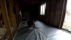 СДЕЛАЛ ПОЛ ИЗ ФАНЕРЫ В КАРКАСНОМ ДОМЕ ОДИН! Пол из фанеры в каркасном доме. Часть 3 ФИНАЛ!.