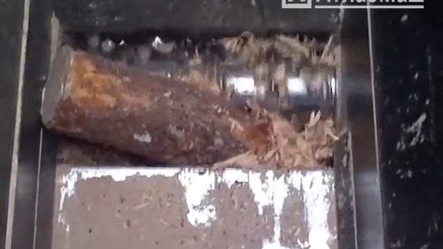 АТЛАСМАШ Шредер промышленный WN-1100 : дробление отходов бревен, стволов дерева, бруса смотреть онлайн