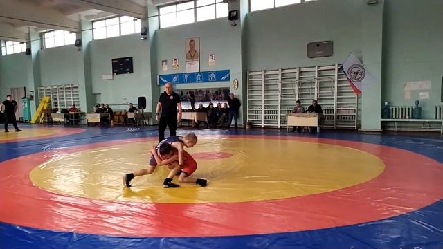 Антохов Мирон 1 схватка в 32 кг Луганск смотреть онлайн