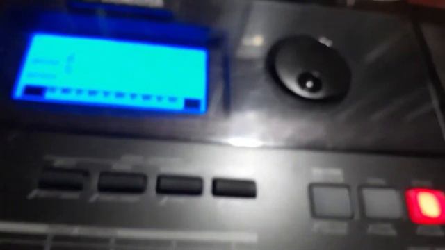 YAMAHA PSR E433 CARACTERÍSTICAS Y CÓMO PONERLE RITMOS FORMATO STY смотреть онлайн