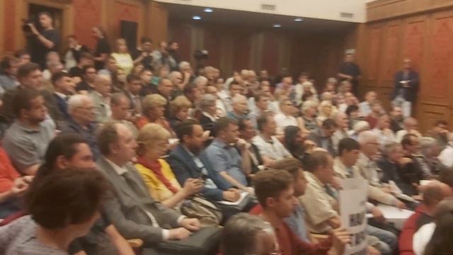 Выступление Георгия Фёдорова на Общегородской конференции "Как защитить права гаражников в Москве".