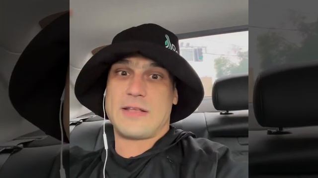 Илья Ильин о пересадке волос смотреть онлайн