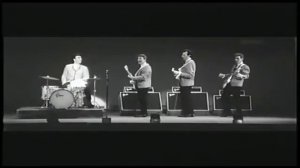 The Ventures - Wipeout in Japan, just look at the drummer 1966 Смотрим на ударника из далекого 1966