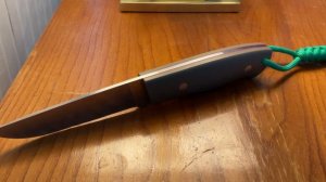 Enzo/Brisa Trapper 115. Really nice fishing knife.