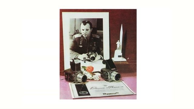 Soviet Space Camera | Leitz Photographica Auction Preview смотреть онлайн
