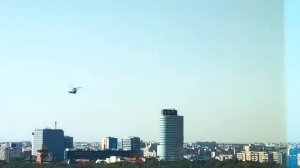 В Бухаресте вертолет ВВС США Black Hawk совершил аварийную посадку прямо посреди дороги