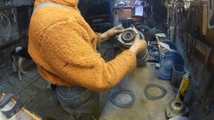 Увеличиваем клиренс - дорожный просвет автомобиля Метод колхозный,но рабочий .Проверено неоднократн