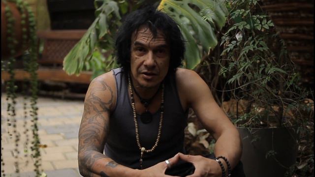 1977 FENDER F-55-12 ACOUSTIC - MY FIRST GUITAR смотреть онлайн