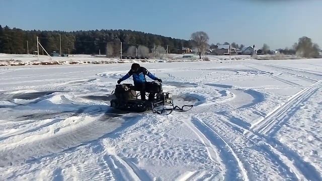 Дрифт на мотобуксировщике 24 л.с. и максималка в 60 км/ч!!! смотреть онлайн