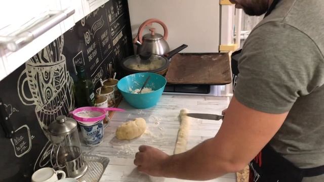 Сегодня на кухне  готовим нашумевшее сочники