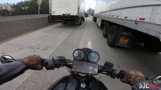Squidly Wiggly - warm summer moto rides in NYC on my Ducati Monster v1467 смотреть онлайн