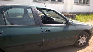 PEUGEOT 406 1997 2 0 1998CM3 108KW BENZINAS MECHAMNIBE SEDANAS 4 5EURO IMPEX UTENA