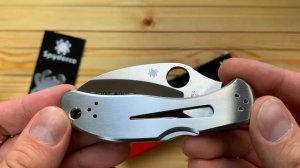 Нож складной Spyderco SC8S Harpy, Full Serrated Edge, Stainless Handle