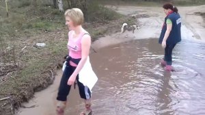 Ловля рыбы в лужах
