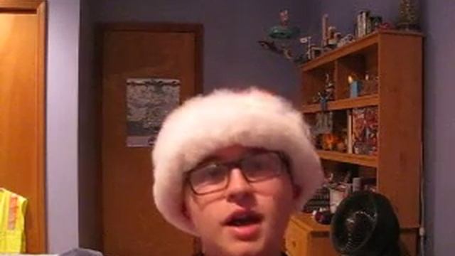 Here comes Shrek In Shrek Lane with (Onions song) Christmas Song смотреть онлайн