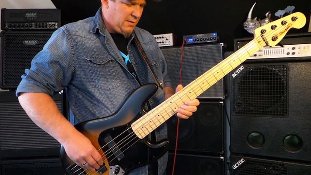 Andy Irvine - Ghost Bass J5 /Nordstrand Big Splits смотреть онлайн