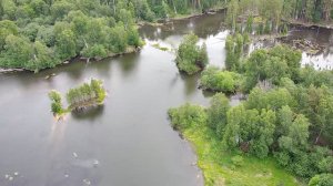 Затопленный карьер, пос. Кунгурка (между Курганово и Дегтярском, Свердловская область). SJRC F11s.