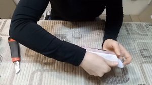Натяжка вышивки на подрамник