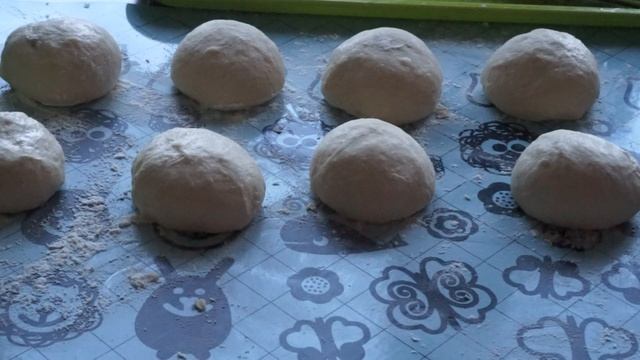 Булочки-узелки с сыром, быстро без расстойки теста/Buns with cheese