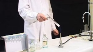 Взаимодействие белка с азотной кислотой