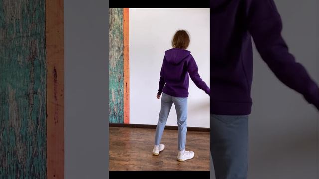 Худи женское из футера с начесом от бренда KLERY
