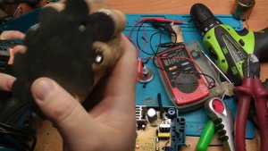 Переделываю шуруповёрт на блок питания. Эксперимент!